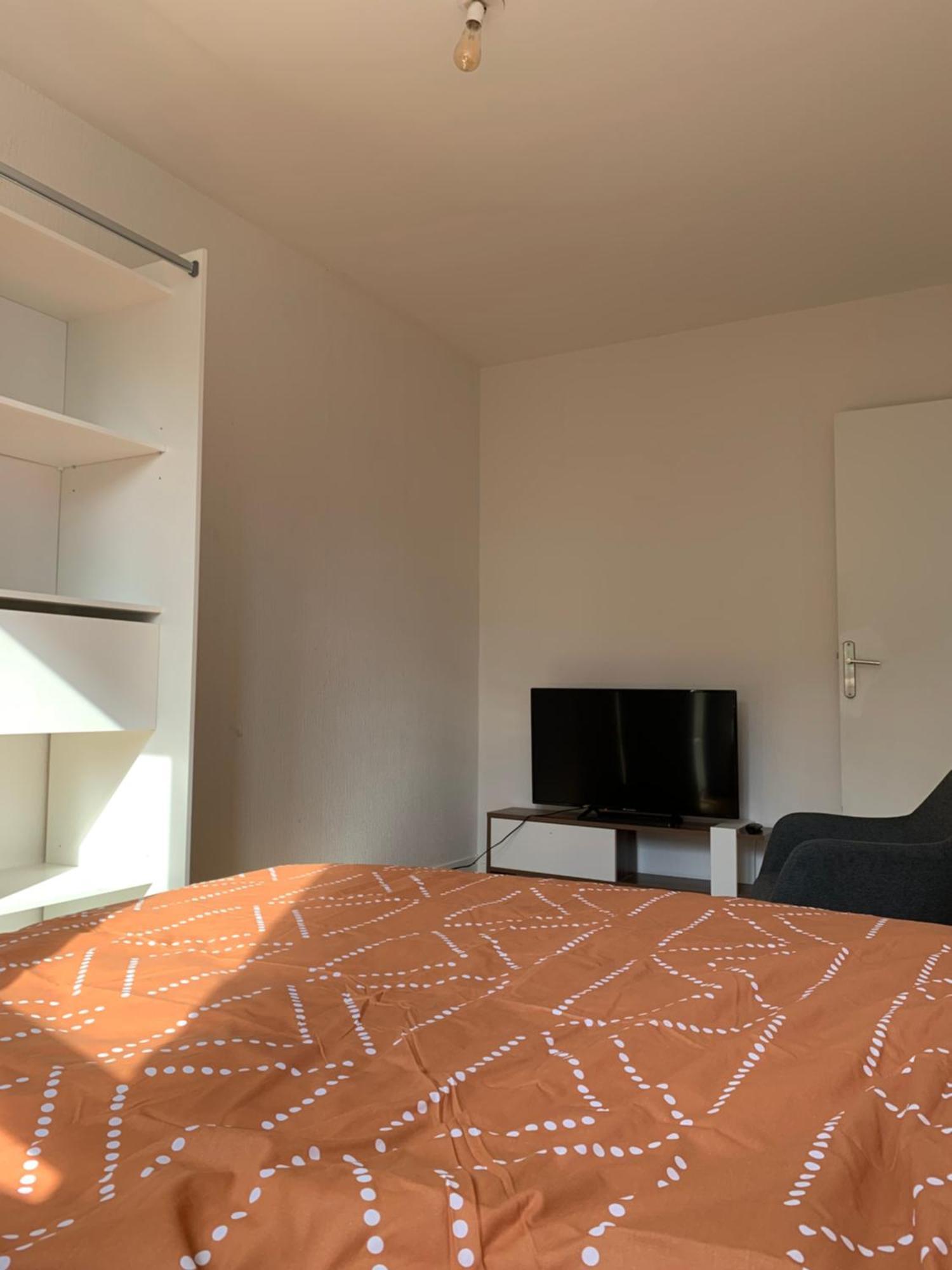 Homestay A Louer Dans *